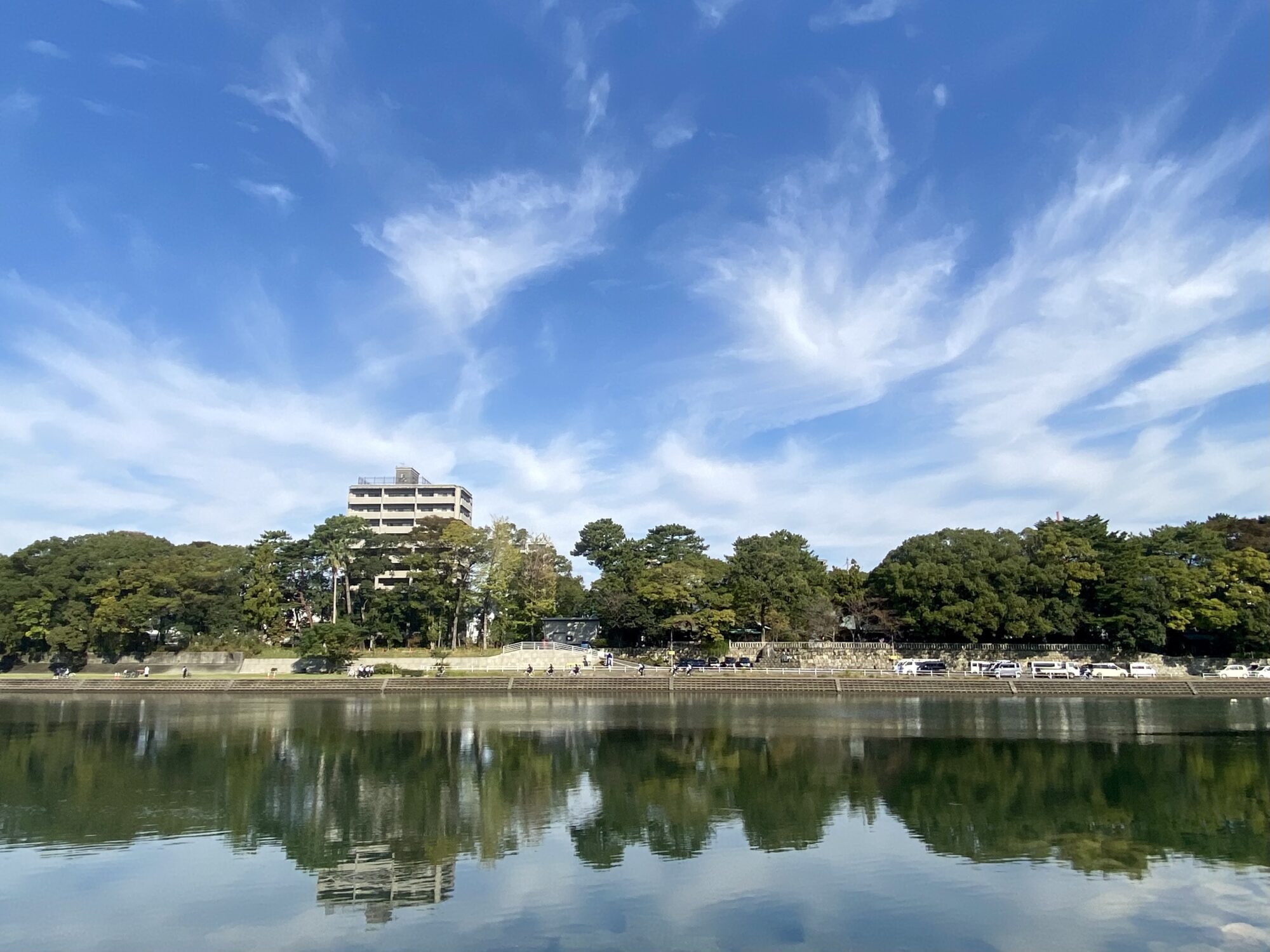 镜川形象